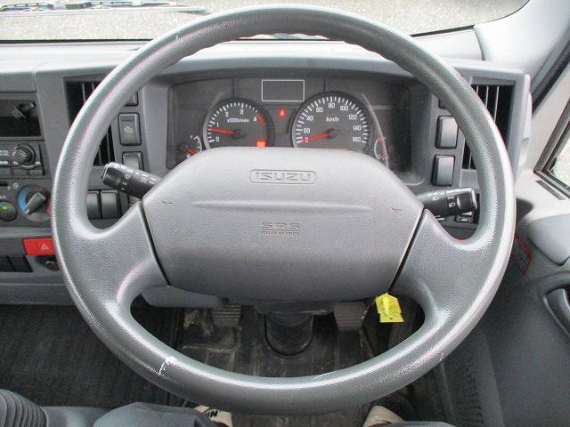 いすゞエルフ平ボディ小型（2t・3t）[写真22]