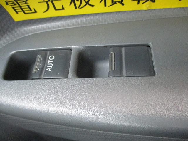 いすゞエルフ平ボディ小型（2t・3t）[写真24]