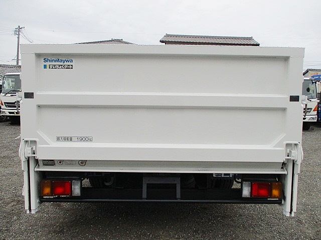 いすゞエルフ平ボディ小型（2t・3t）[写真05]