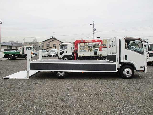 いすゞエルフ平ボディ小型（2t・3t）[写真09]