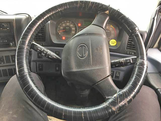 日野プロフィアクレーン4段大型（10t）[写真38]