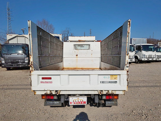 三菱ふそうキャンター深ダンプ（土砂禁ダンプ）小型（2t・3t）[写真11]