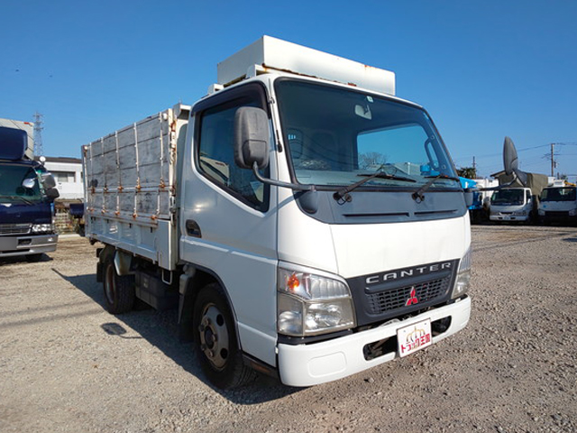 三菱ふそうキャンター深ダンプ（土砂禁ダンプ）小型（2t・3t）[写真03]