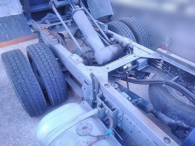 いすゞエルフダンプ小型（2t・3t）[写真13]