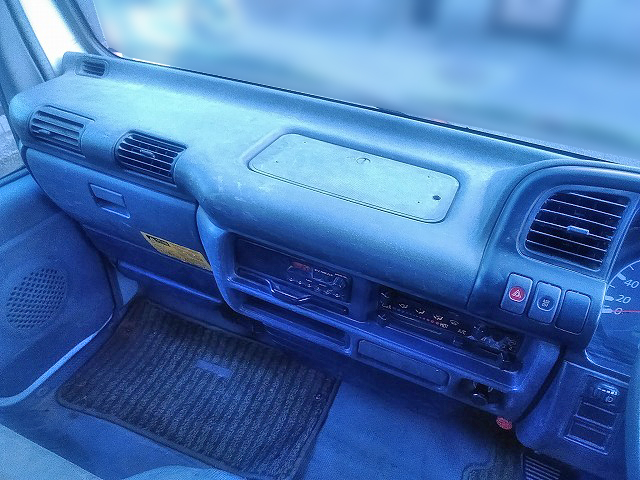 いすゞエルフダンプ小型（2t・3t）[写真25]