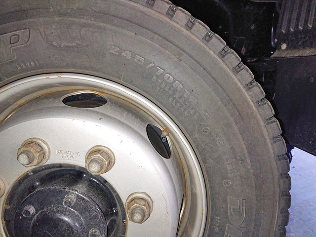 三菱ふそうスーパーグレートアルミウイング大型（10t）[写真21]