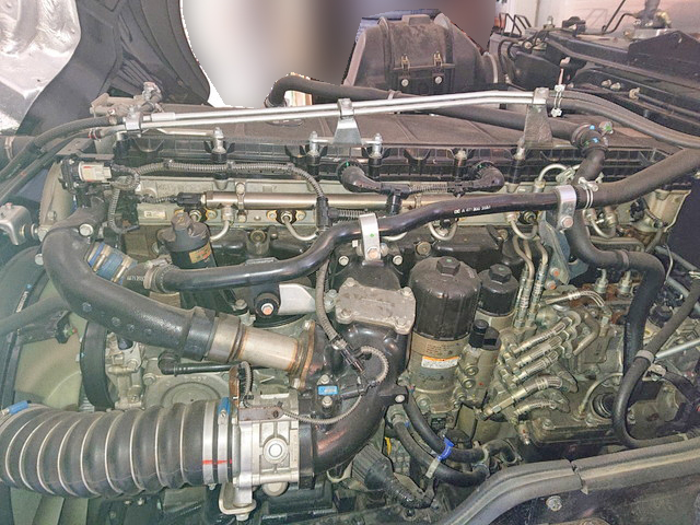 三菱ふそうスーパーグレートアルミウイング大型（10t）[写真22]