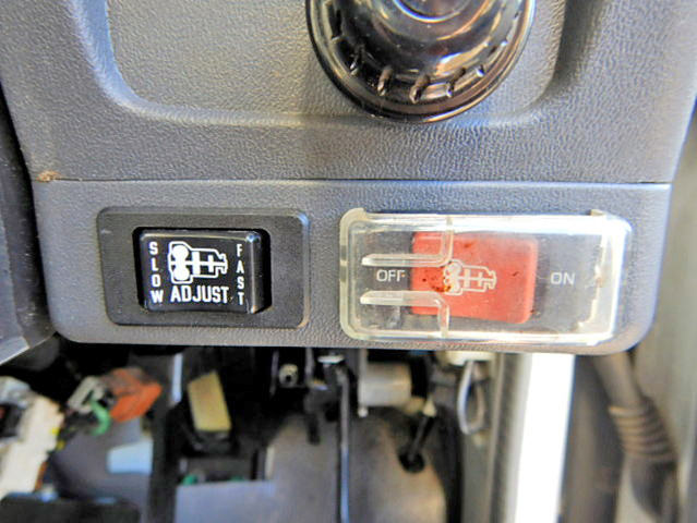 いすゞエルフパネルバン小型（2t・3t）[写真18]