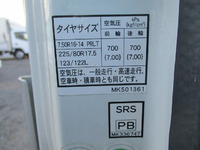 三菱ふそうキャンター幌ウイング小型（2t・3t）[写真22]