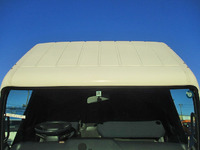 三菱ふそうキャンター幌ウイング小型（2t・3t）[写真09]