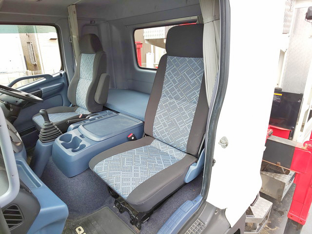 日野レンジャーセルフクレーン3段中型（4t）[写真28]