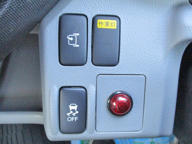 日野デュトロセルフクレーン3段小型（2t・3t）[写真29]