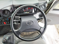 トヨタトヨエースクレーン付小型（2t・3t）[写真34]