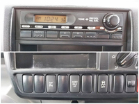 トヨタトヨエースクレーン付小型（2t・3t）[写真37]