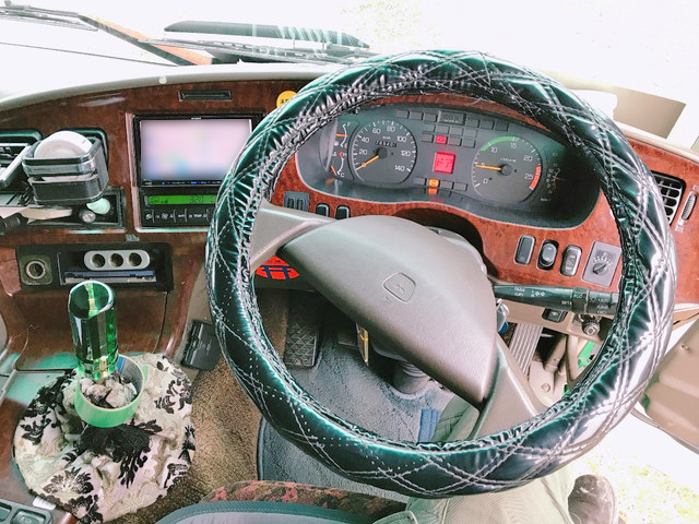 三菱ふそうスーパーグレートアルミブロック大型（10t）[写真17]