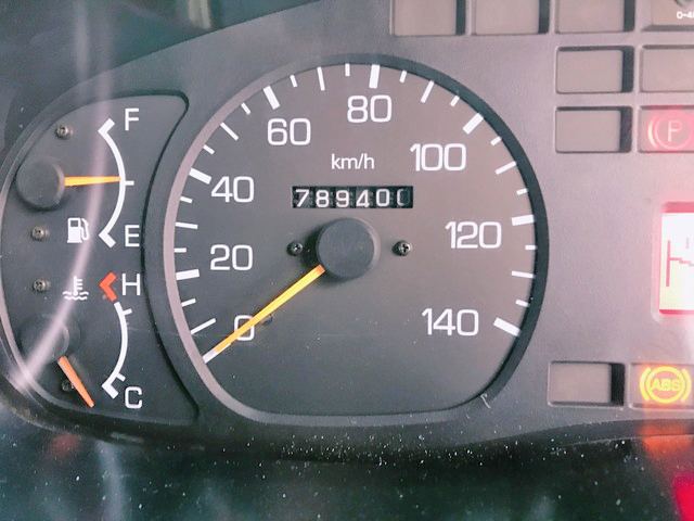 三菱ふそうスーパーグレートアルミブロック大型（10t）[写真18]