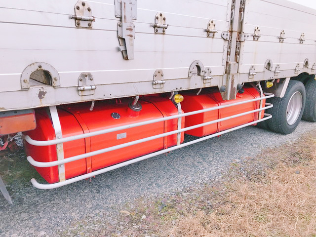 三菱ふそうスーパーグレートアルミブロック大型（10t）[写真04]