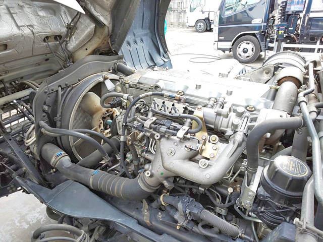 三菱ふそうファイターアルミウイング増トン（6t・8t）[写真28]