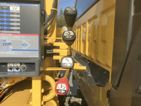 日野エルフダブルキャブ・クレーン付小型（2t・3t）[写真10]