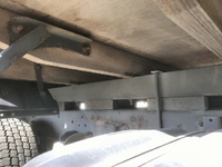 日野エルフダブルキャブ・クレーン付小型（2t・3t）[写真18]