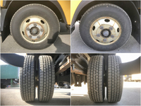 日野エルフダブルキャブ・クレーン付小型（2t・3t）[写真20]