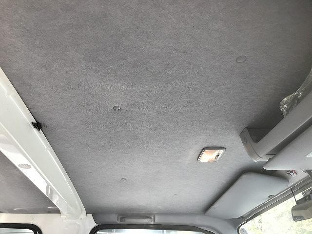 日野エルフダブルキャブ・クレーン付小型（2t・3t）[写真26]