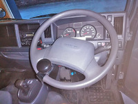 いすゞエルフ平ボディ小型（2t・3t）[写真20]