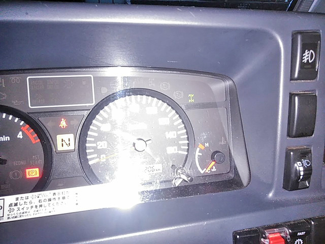 いすゞエルフ平ボディ小型（2t・3t）[写真25]