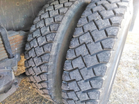 UDトラックスクオンダンプ大型（10t）[写真16]