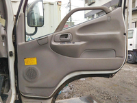 日野デュトロアルミウイング小型（2t・3t）[写真29]