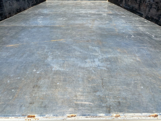 トヨタダイナ平ボディ小型（2t・3t）[写真13]