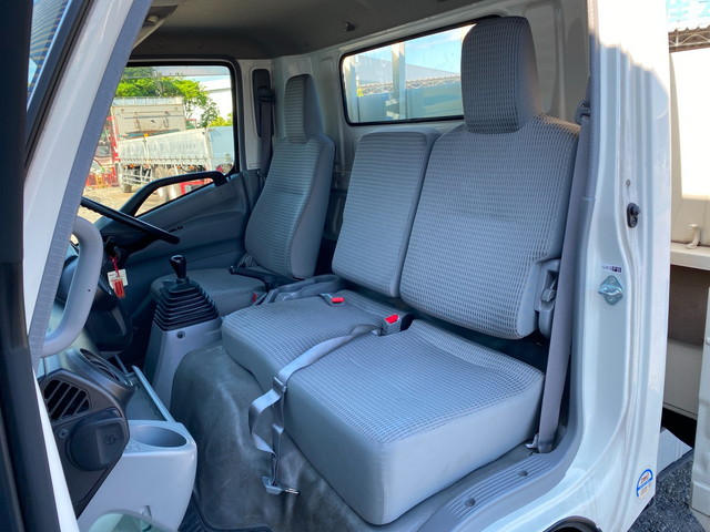 トヨタダイナ平ボディ小型（2t・3t）[写真32]