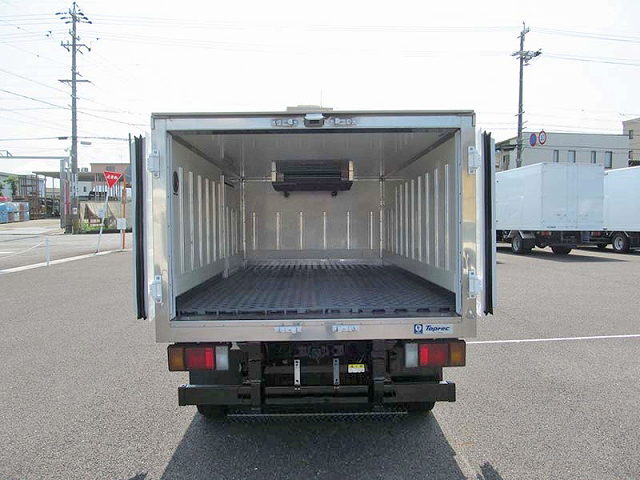 いすゞエルフ冷凍車（冷蔵車）小型（2t・3t）[写真04]