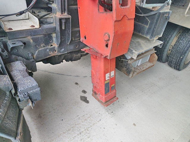 いすゞエルフダンプ・クレーン付小型（2t・3t）[写真12]