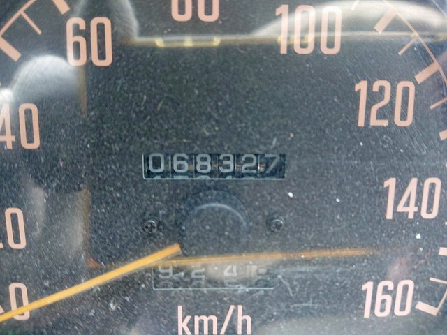 いすゞエルフダンプ・クレーン付小型（2t・3t）[写真29]