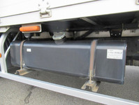 三菱ふそうファイターアルミウイング中型（4t）[写真20]