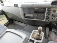 三菱ふそうファイターアルミウイング中型（4t）[写真38]