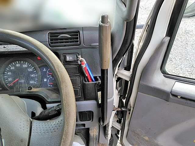 三菱ふそうキャンターダンプ小型（2t・3t）[写真31]