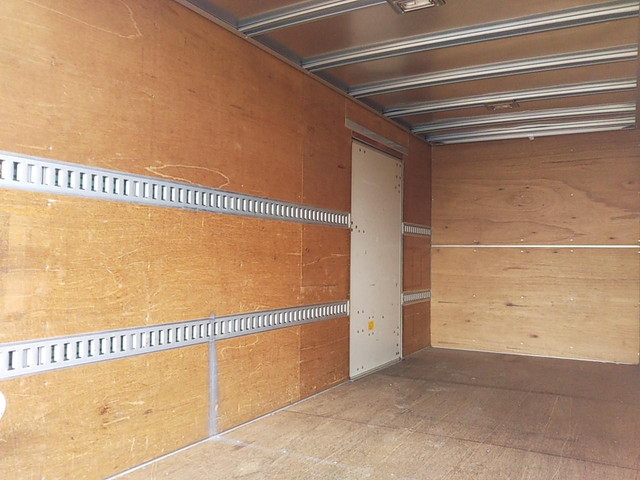 いすゞエルフアルミバン小型（2t・3t）[写真14]