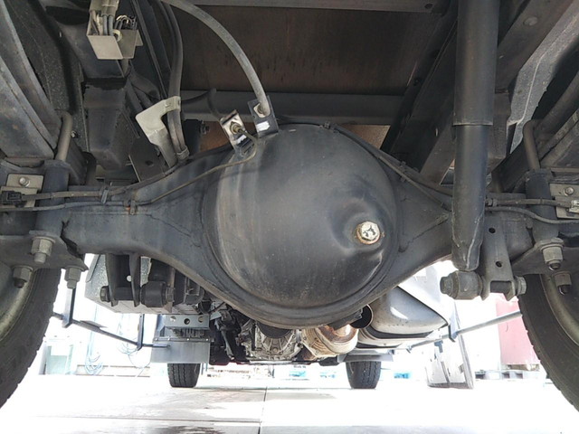 いすゞエルフアルミバン小型（2t・3t）[写真26]