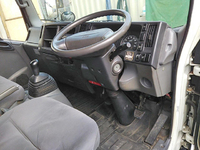 いすゞエルフアルミバン小型（2t・3t）[写真32]