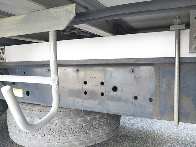 日野レンジャー冷凍車（冷蔵車）増トン（6t・8t）[写真18]