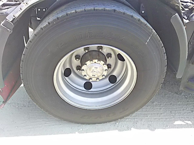 日野プロフィアトレーラーヘッド（トラクターヘッド）大型（10t）[写真10]