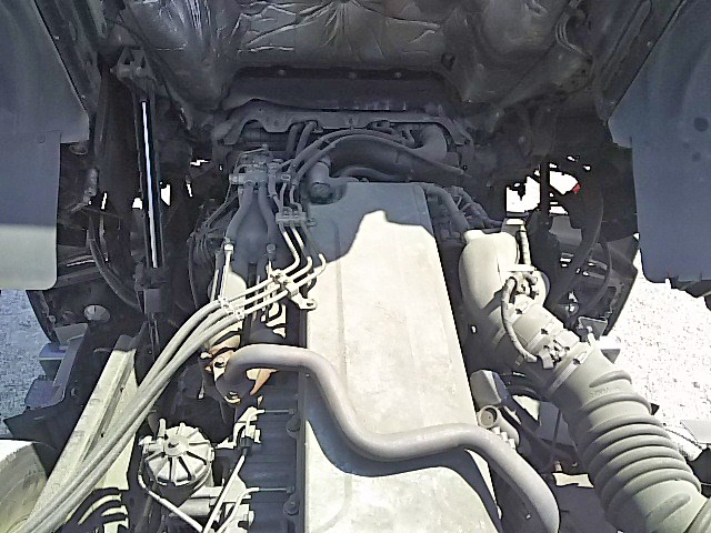 日野プロフィアトレーラーヘッド（トラクターヘッド）大型（10t）[写真18]