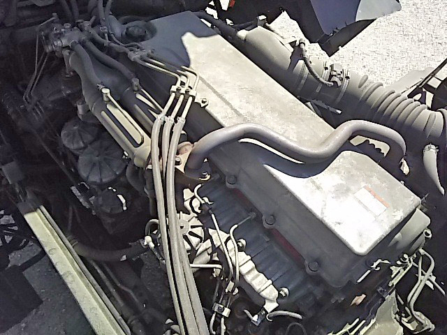 日野プロフィアトレーラーヘッド（トラクターヘッド）大型（10t）[写真19]