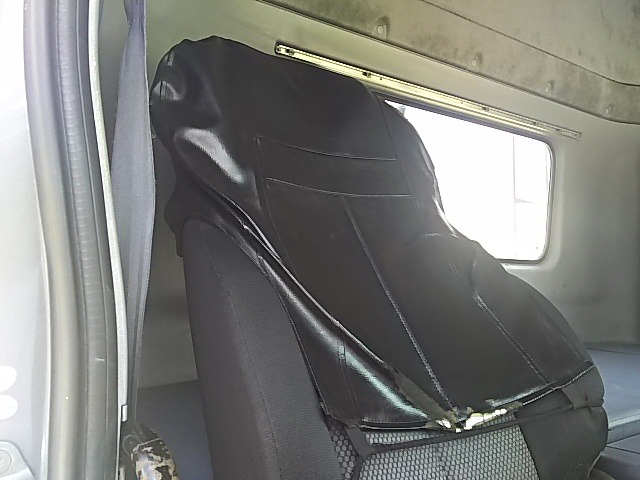 日野プロフィアトレーラーヘッド（トラクターヘッド）大型（10t）[写真21]