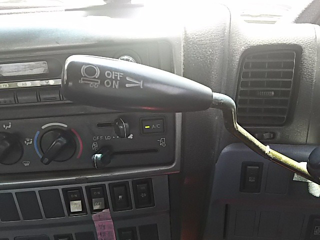 日野プロフィアトレーラーヘッド（トラクターヘッド）大型（10t）[写真32]