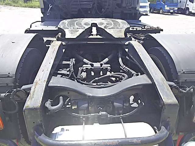 日野プロフィアトレーラーヘッド（トラクターヘッド）大型（10t）[写真09]