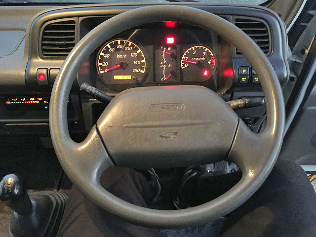 日産アトラス平ボディ小型（2t・3t）[写真22]