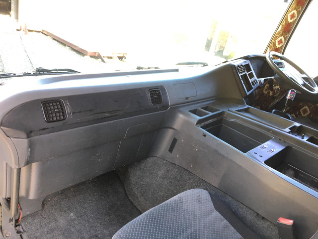 三菱ふそうスーパーグレートトレーラーヘッド（トラクターヘッド）大型（10t）[写真29]